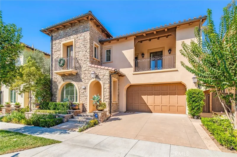 11 Spanish Moss, Irvine, CA 92602