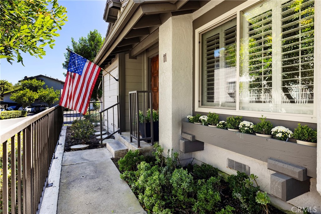 11 Sunshine, Irvine CA 92603 - photo 3