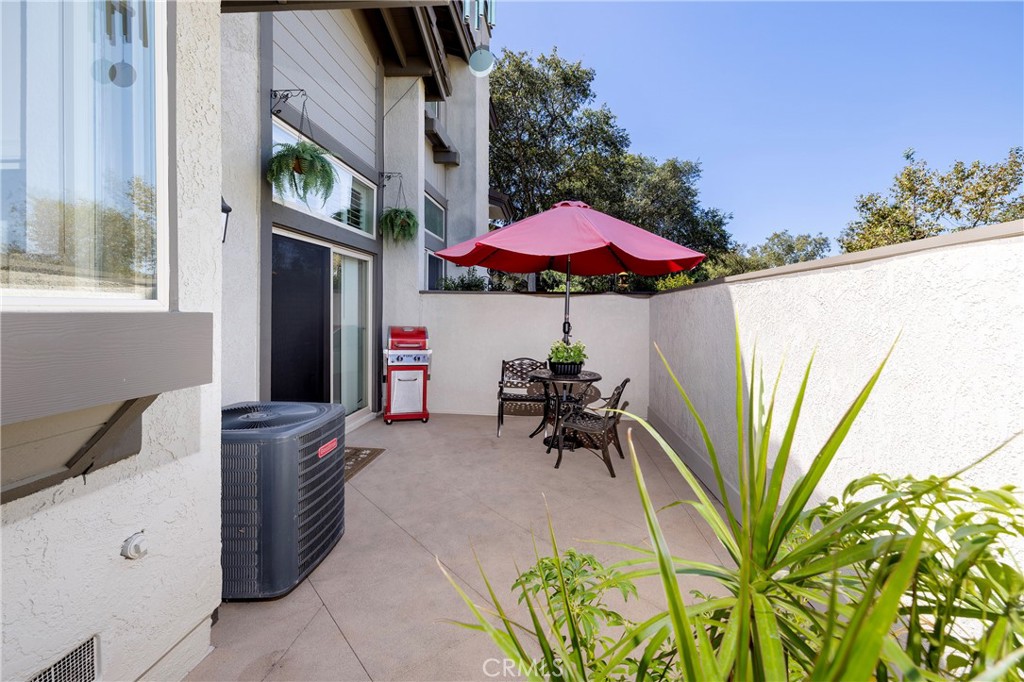 11 Sunshine, Irvine CA 92603 - photo 25