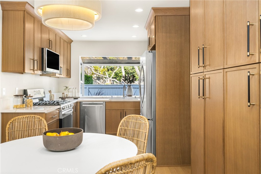 11 Thunder Trail 6, Irvine CA 92614 - photo 22
