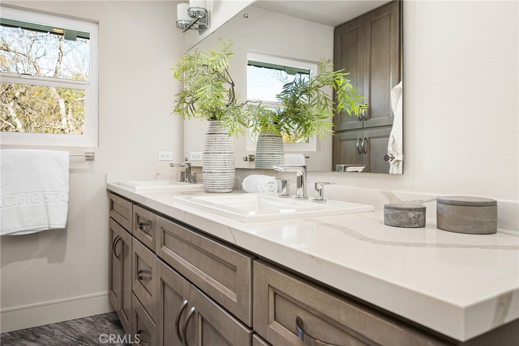 11 Thunder Trail 6, Irvine CA 92614 - photo 55