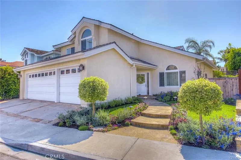 11 Wickland, Irvine, CA 92620