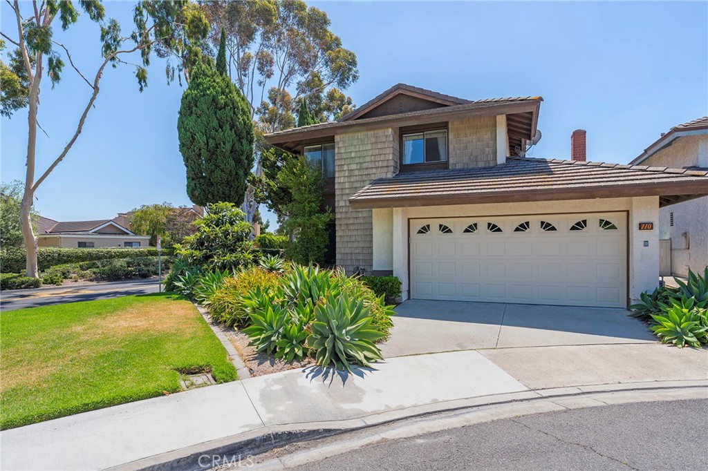 110 Firwood, Irvine CA 92604 - photo 1