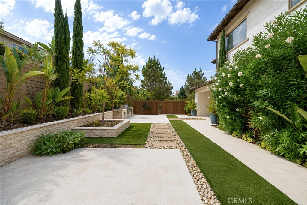 110 Perspective, Irvine CA 92618 - photo 8