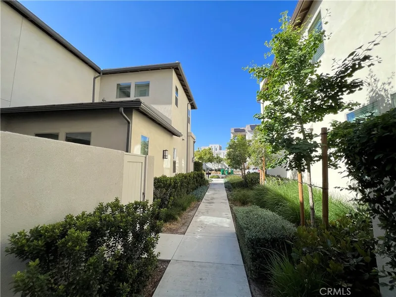 110 Sculpture, Irvine, CA 92618