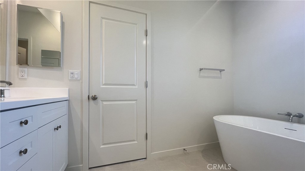 110 Sunnyside, Irvine CA 92618 - photo 20