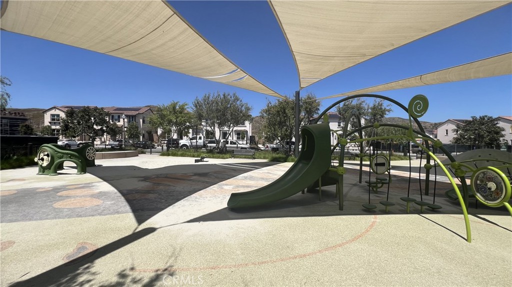 110 Sunnyside, Irvine CA 92618 - photo 29