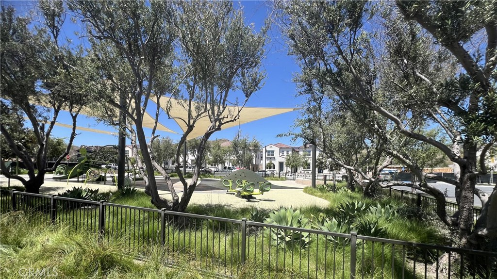 110 Sunnyside, Irvine CA 92618 - photo 31