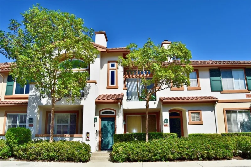 1103 Solvay Aisle, Irvine