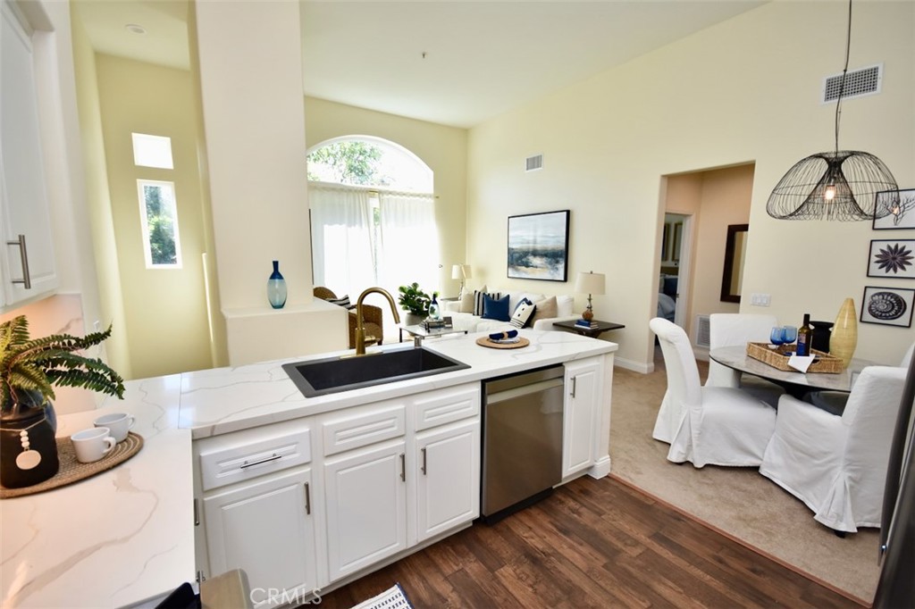 1103 Solvay Aisle, Irvine CA 92606 - photo 9