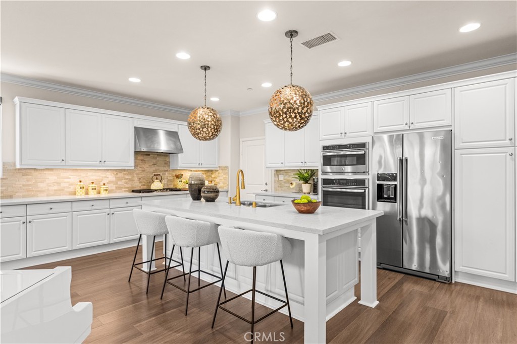 111 Bumblebee, Irvine CA 92618 - photo 12
