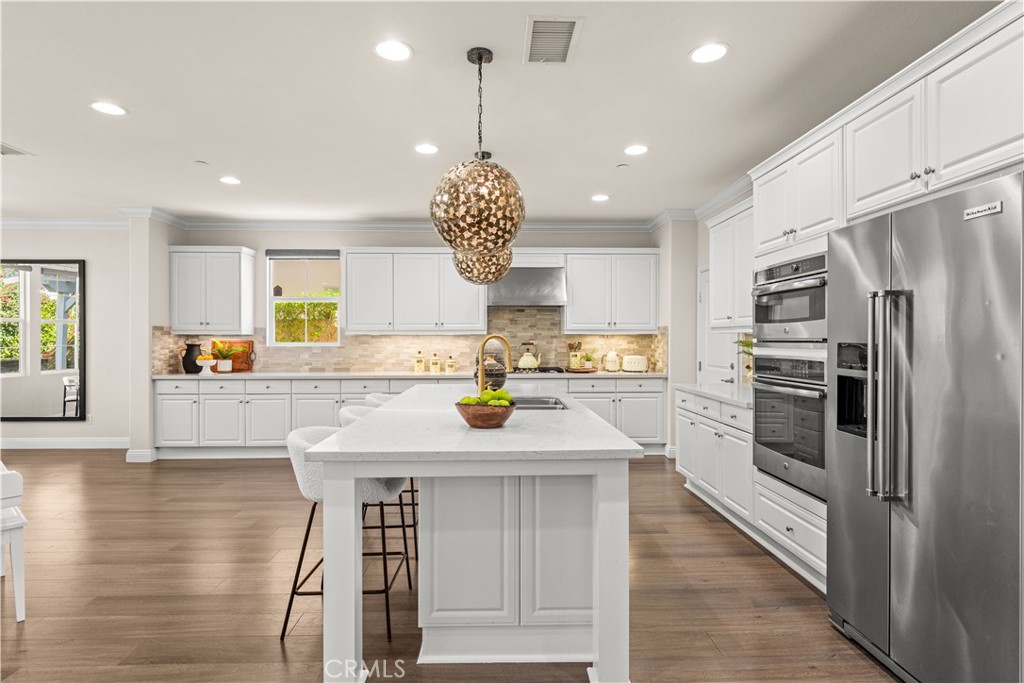 111 Bumblebee, Irvine CA 92618 - photo 16