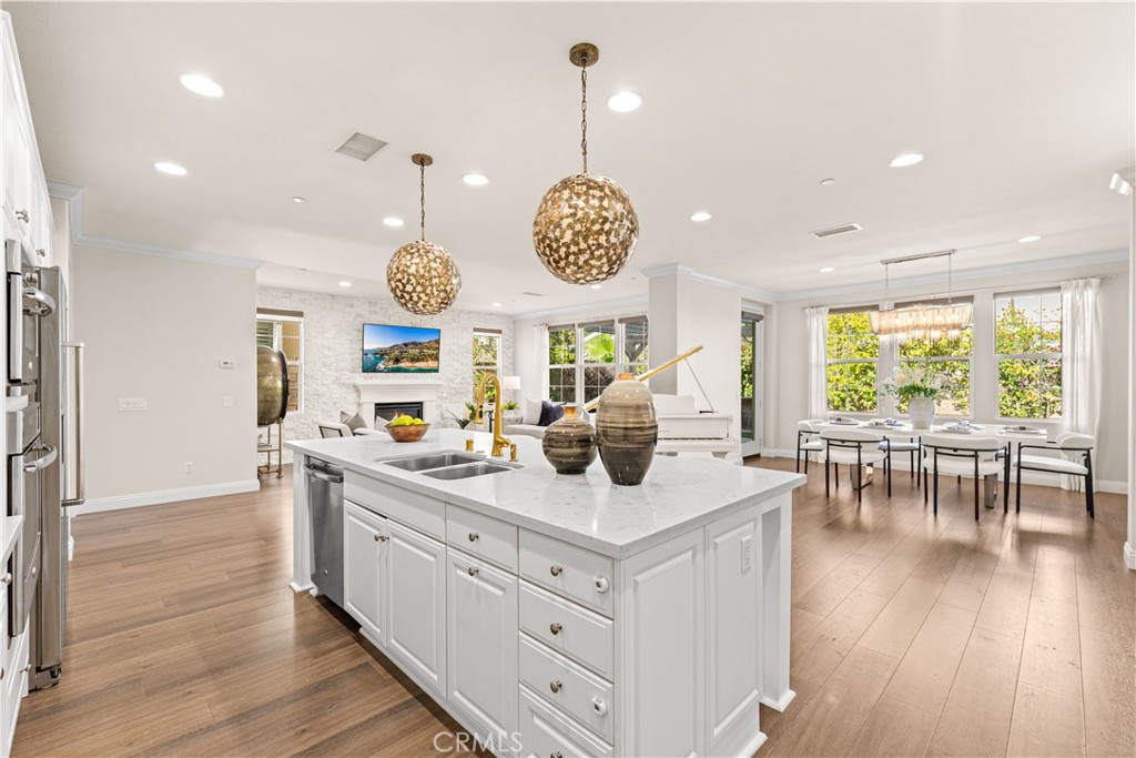 111 Bumblebee, Irvine CA 92618 - photo 18