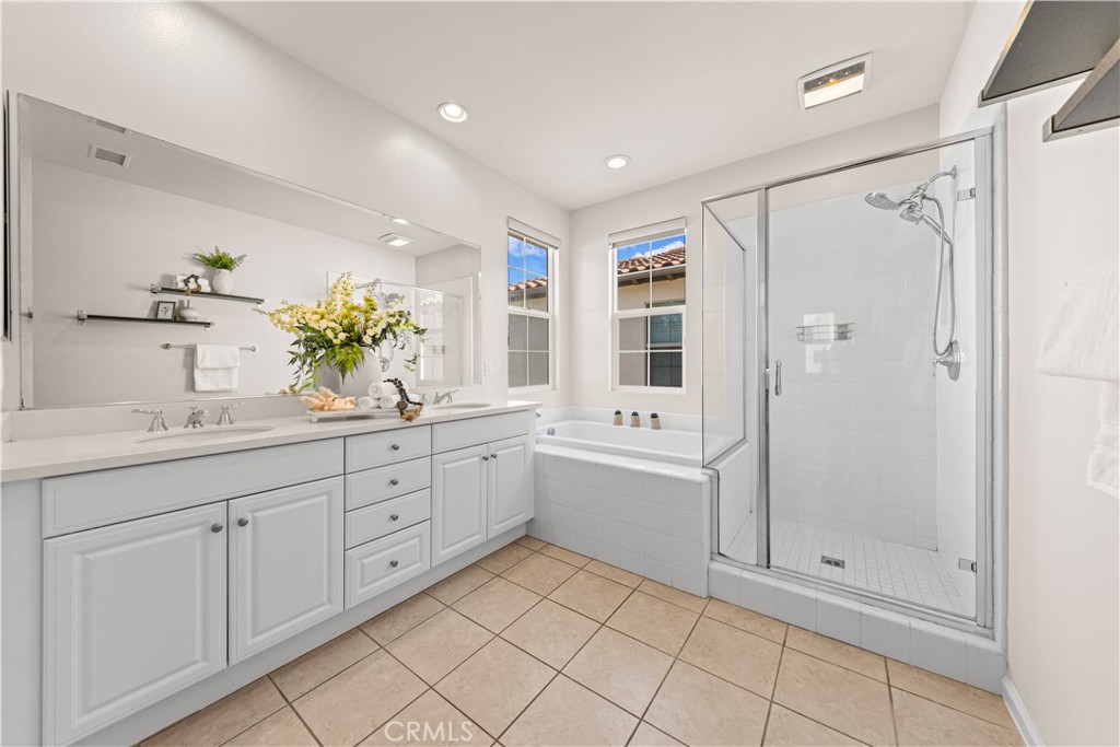 111 Bumblebee, Irvine CA 92618 - photo 41