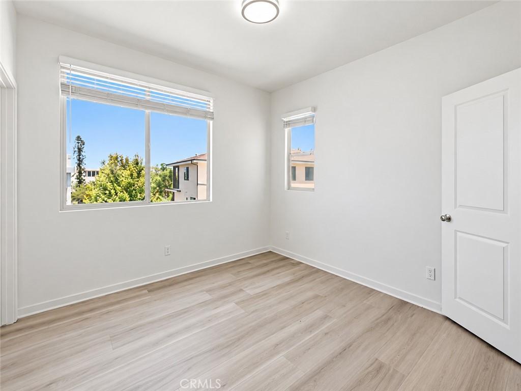 111 Episode, Irvine CA 92618 - photo 17