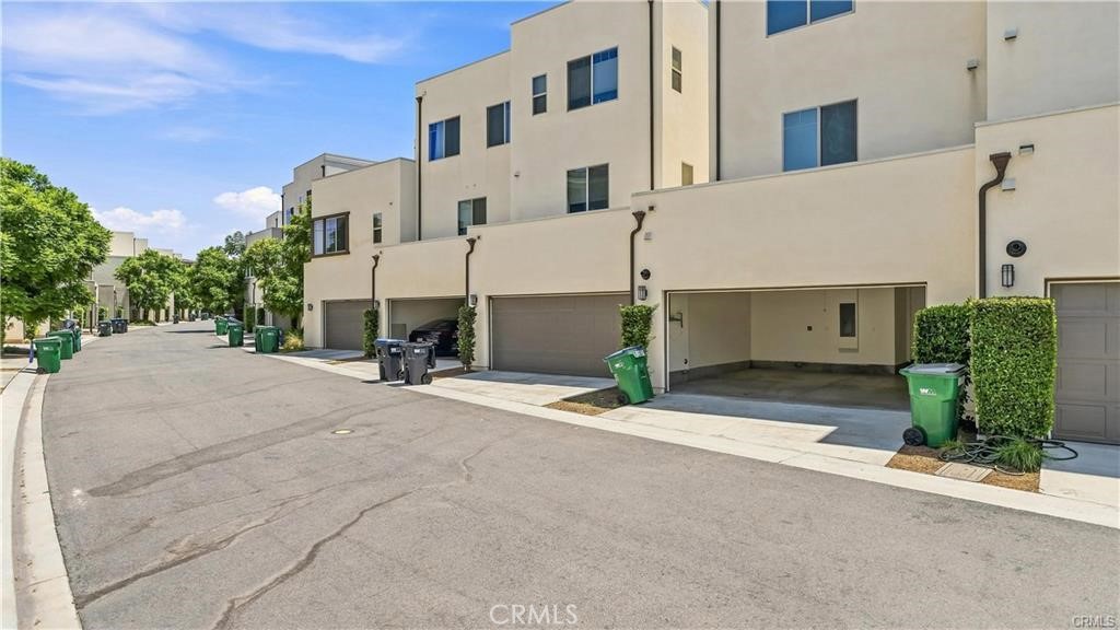 111 Episode, Irvine CA 92618 - photo 32