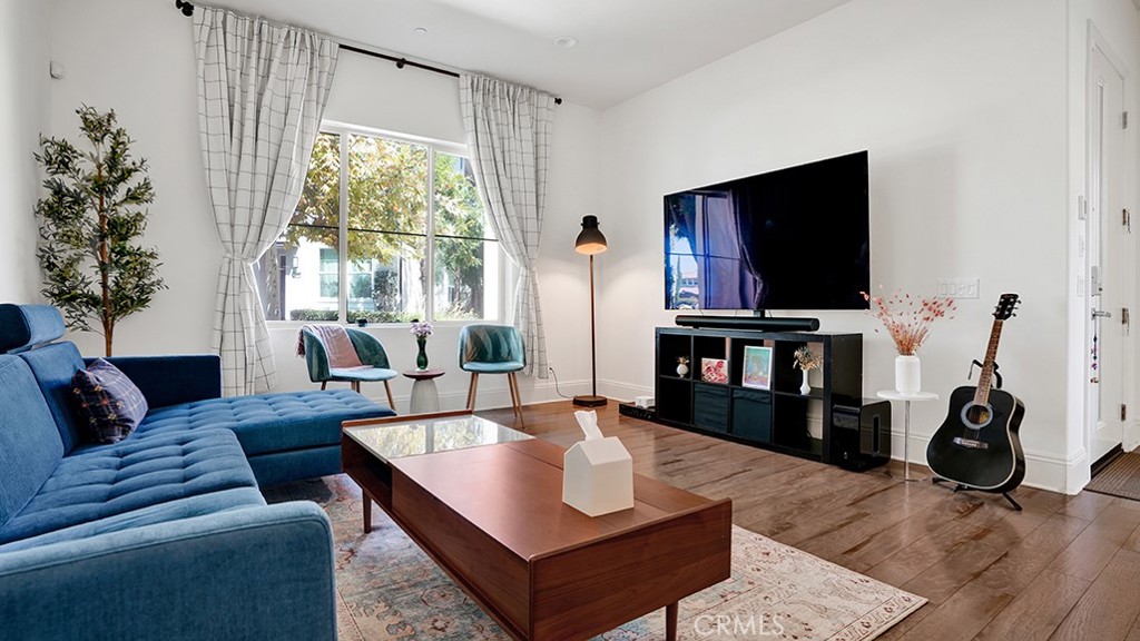 111 Frame, Irvine CA 92618 - photo 7
