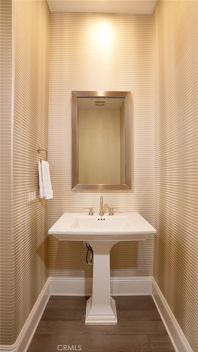 111 Frame, Irvine CA 92618 - photo 23