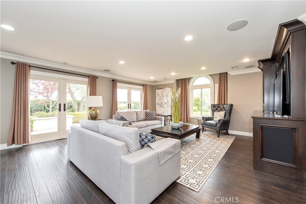 111 hillcrest Drive, Irvine CA 92603 - photo 16
