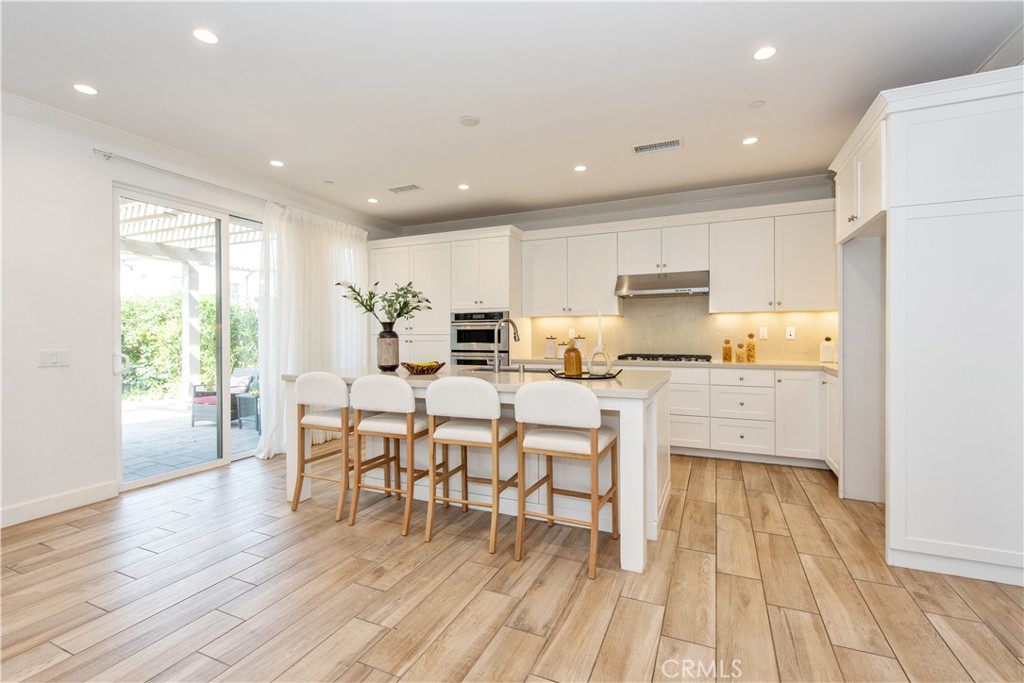 111 Omar, Irvine CA 92620 - photo 5