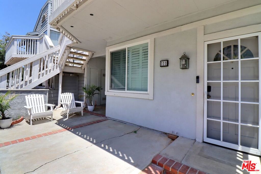 111 Remington 332, Irvine CA 92620 - photo 4