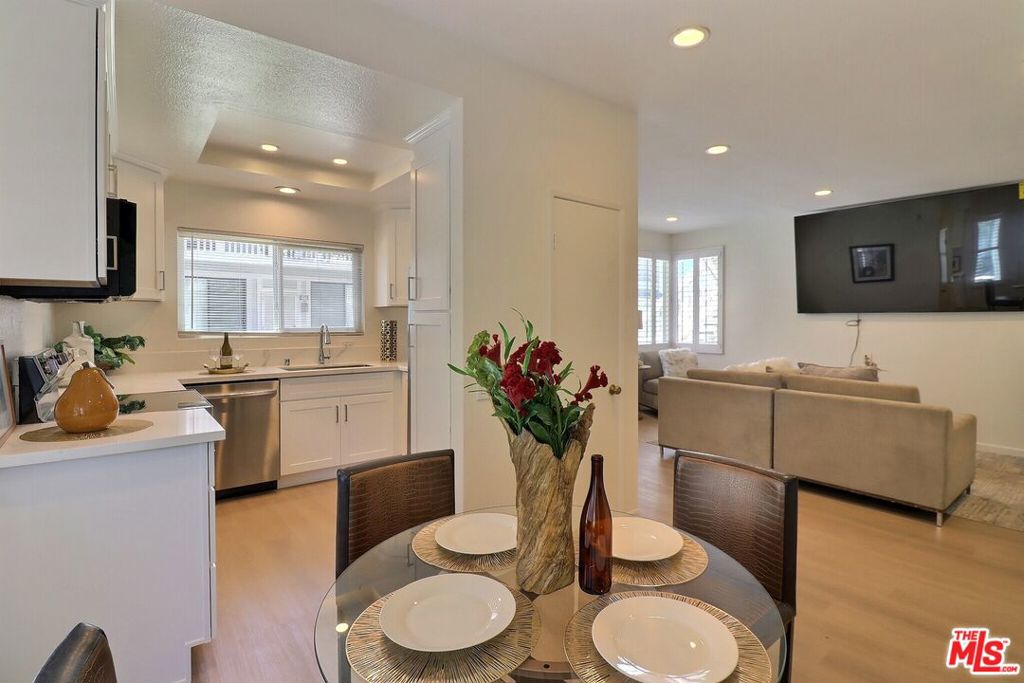 111 Remington 332, Irvine CA 92620 - photo 13