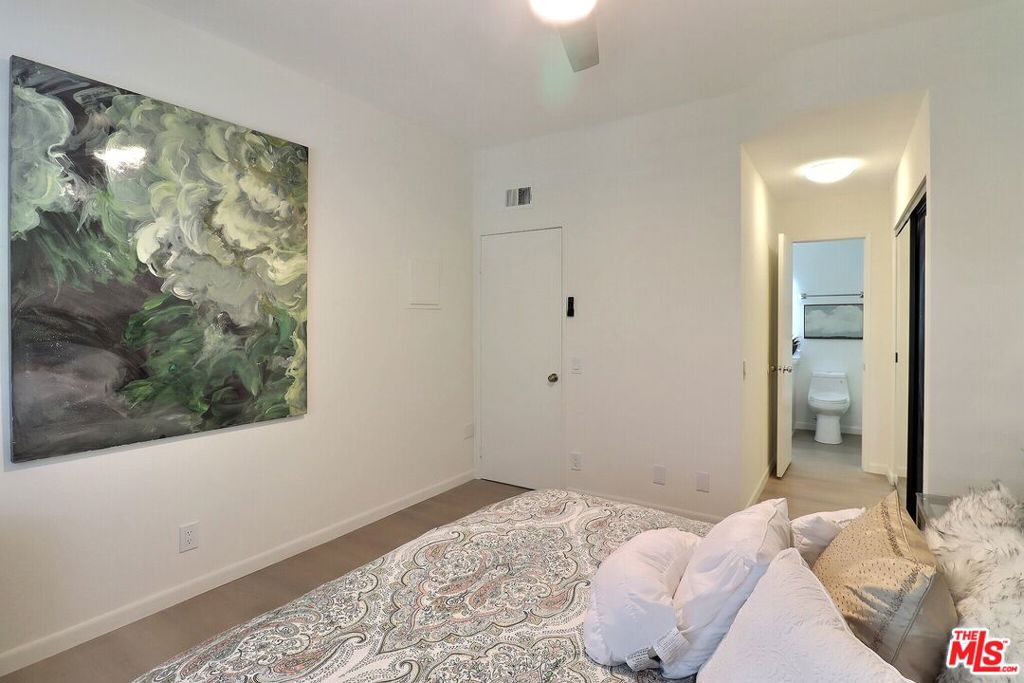 111 Remington 332, Irvine CA 92620 - photo 19
