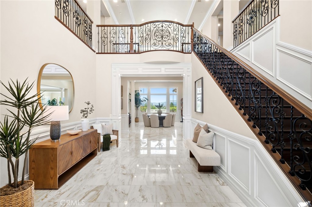 111 Shady Arbor, Irvine CA 92618 - photo 4