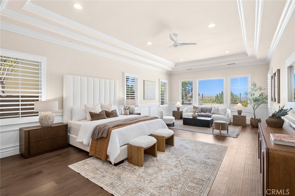 Main Floor Primary Suite with Retreat - 111 Shady Arbor, Irvine CA 92618 - photo 20