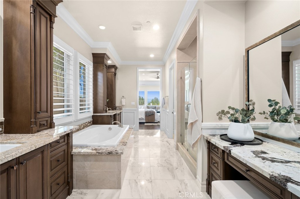 111 Shady Arbor, Irvine CA 92618 - photo 30
