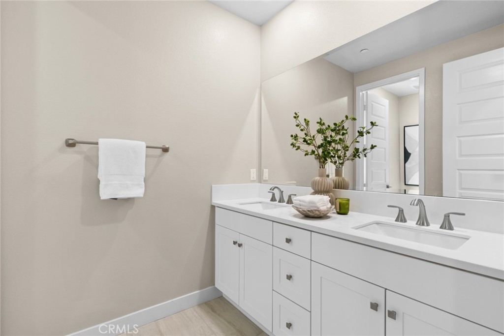 111 Spiral, Irvine CA 92618 - photo 34