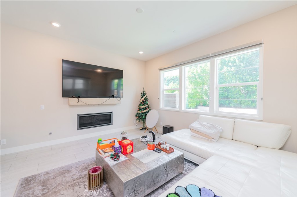 111 Swift, Irvine CA 92618 - photo 17