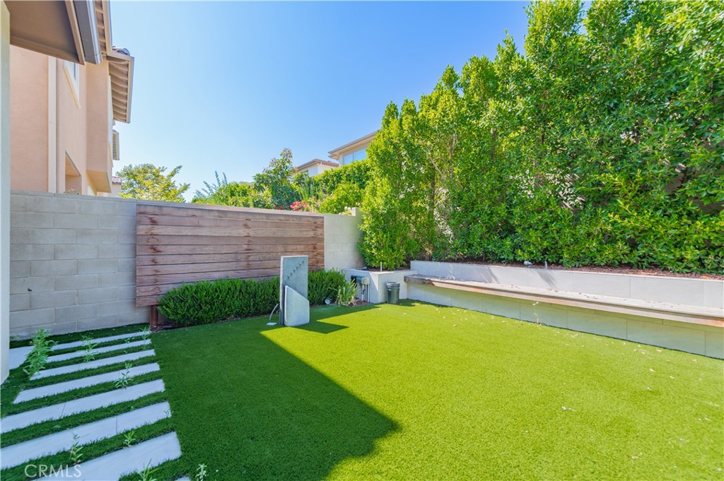 111 Swift, Irvine CA 92618 - photo 24