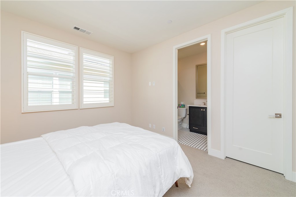 111 Swift, Irvine CA 92618 - photo 35