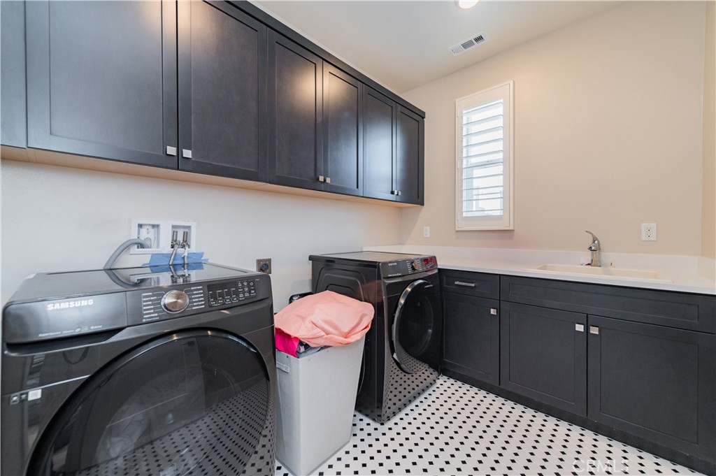 111 Swift, Irvine CA 92618 - photo 44