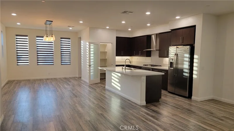 112 Acamar, Irvine, CA 92618