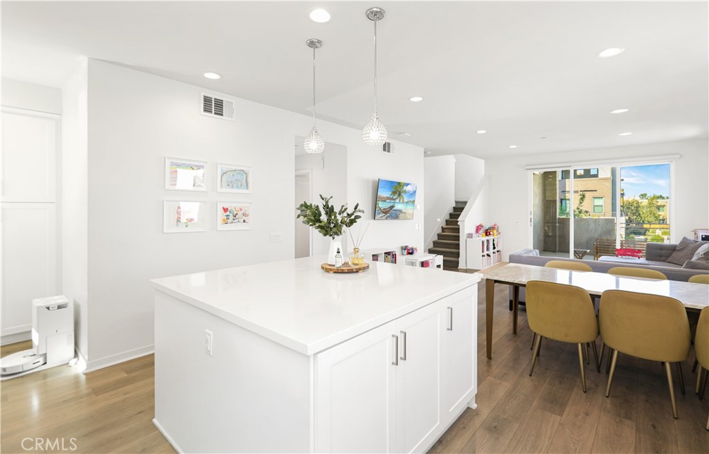 112 Novel, Irvine CA 92618 - photo 7