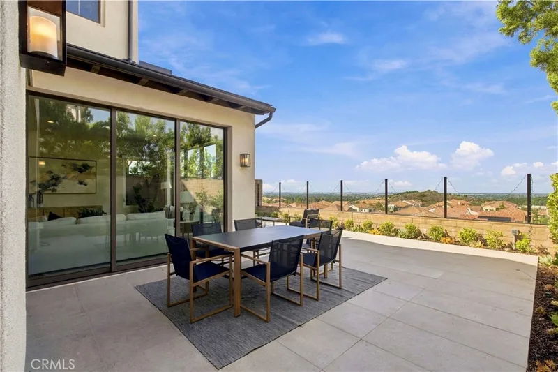 113 Appian, Irvine