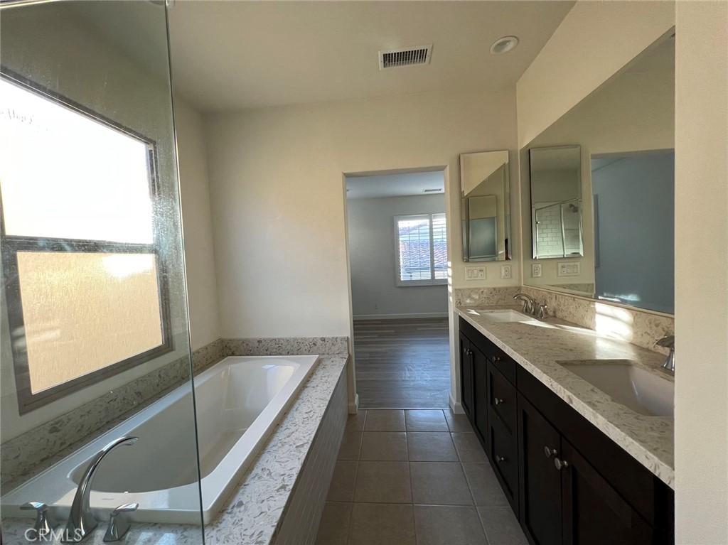 113 Copeland, Irvine CA 92618 - photo 14