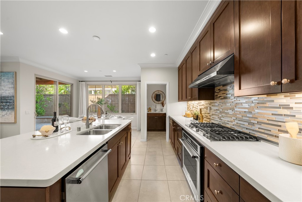 113 Hanging Garden, Irvine CA 92620 - photo 12