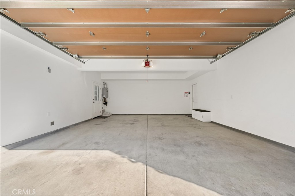 113 Hanging, Irvine CA 92620 - photo 27