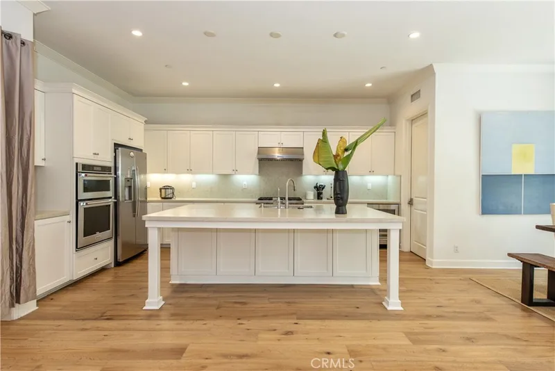 113 Hitching Post, Irvine