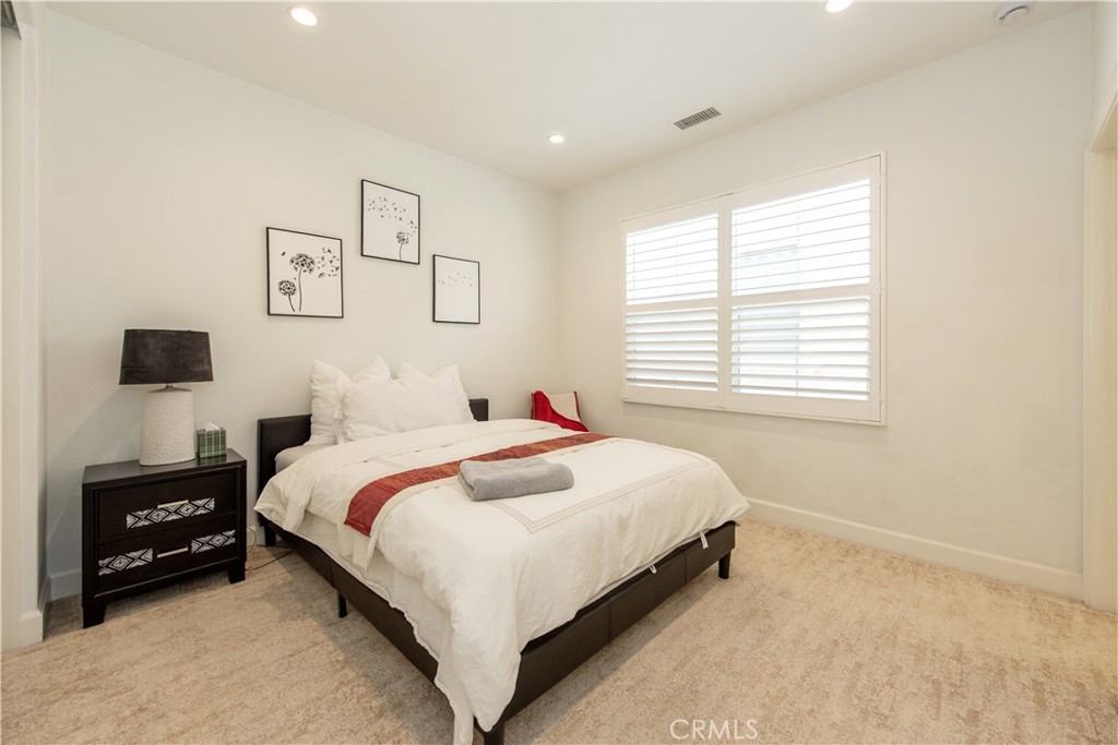 113 Hitching Post, Irvine CA 92620 - photo 21