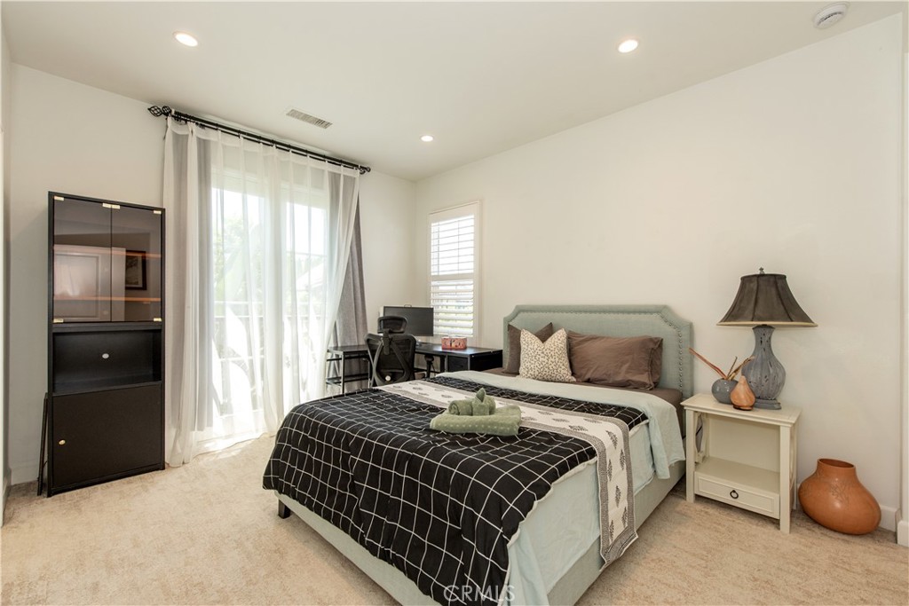 113 Hitching Post, Irvine CA 92620 - photo 21