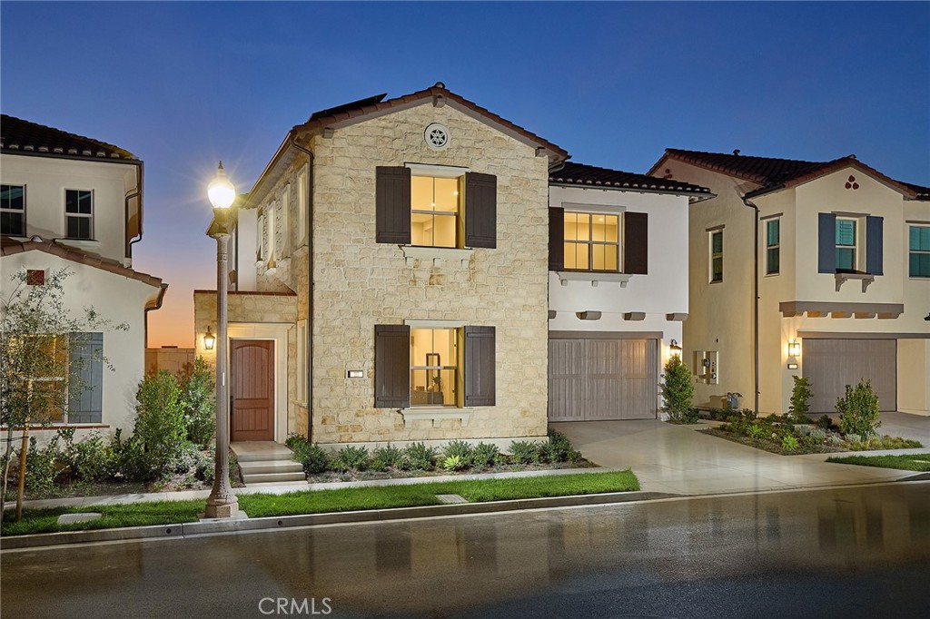 113 Oakstone, Irvine CA 92618 - photo 1