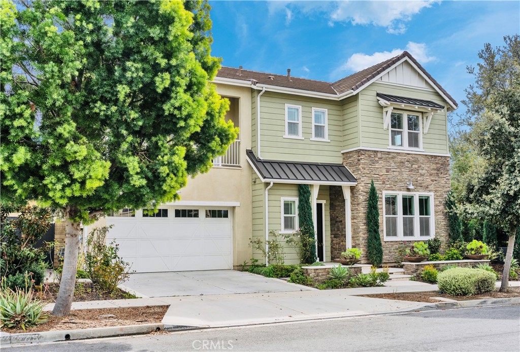 114 Crossover, Irvine CA 92618 - photo 2