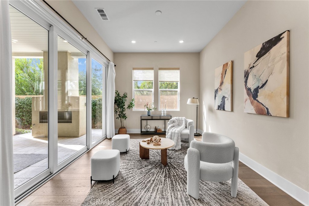 114 Crossover, Irvine CA 92618 - photo 9