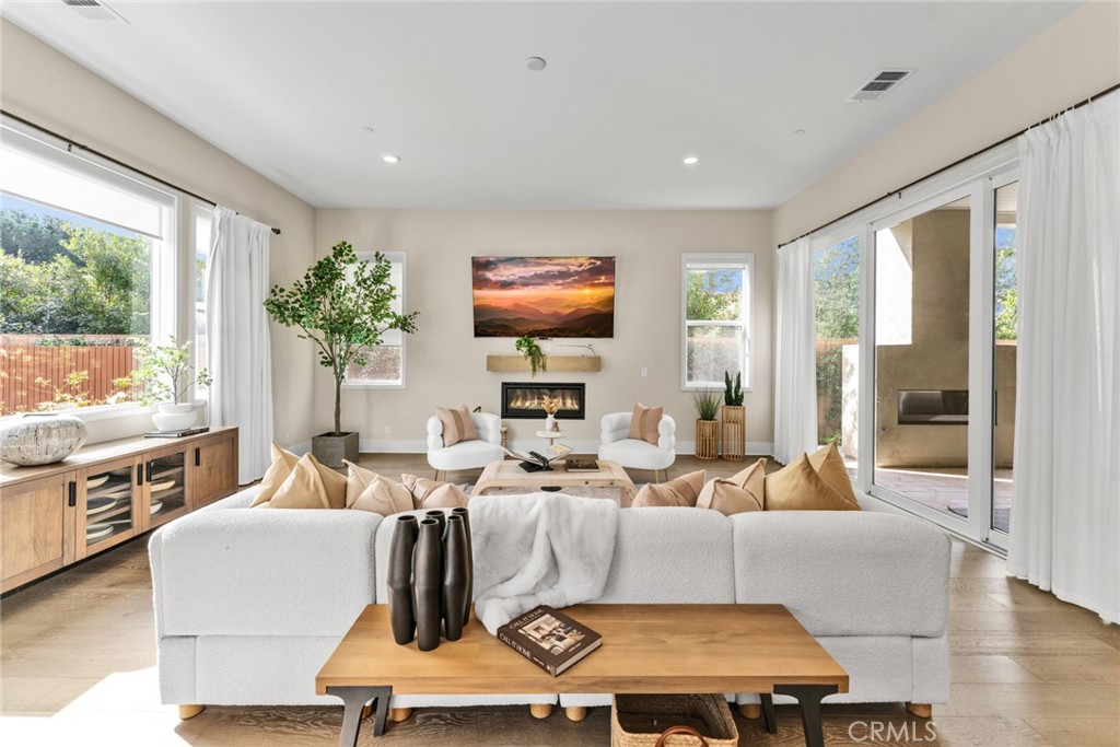 114 Crossover, Irvine CA 92618 - photo 11