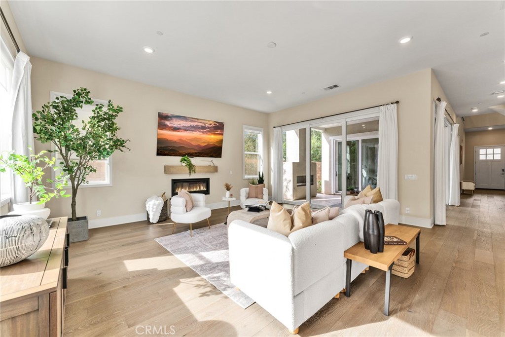114 Crossover, Irvine CA 92618 - photo 12