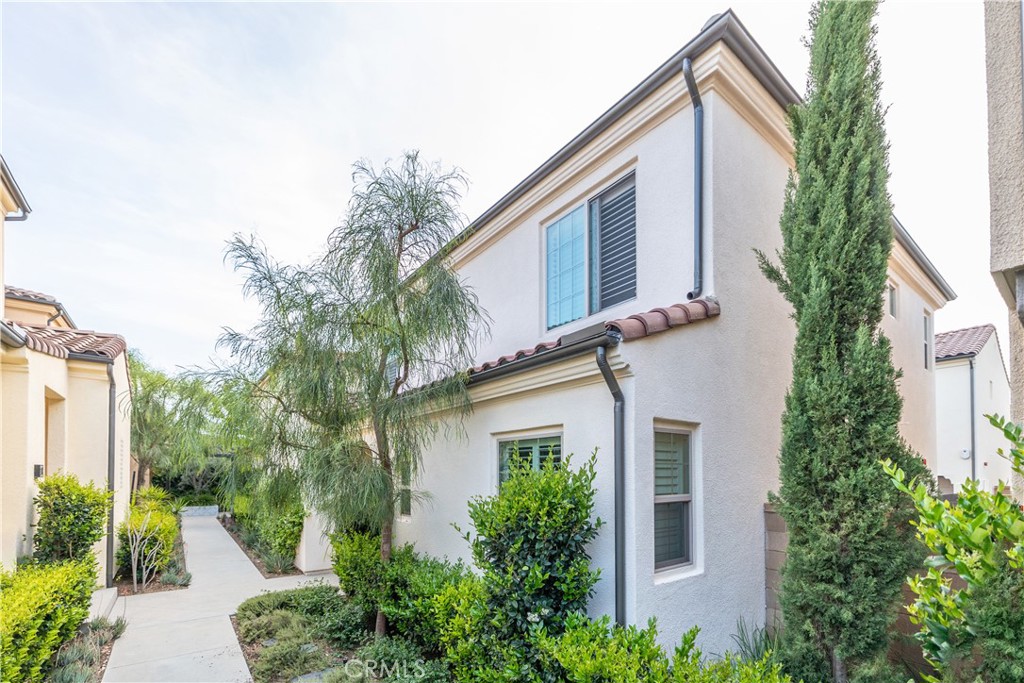 114 Falcon, Irvine CA 92618 - photo 3